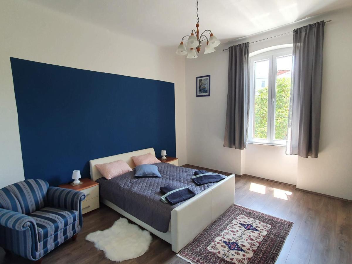 Apartament Tina *